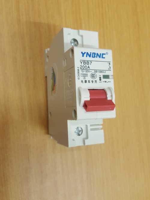 Dc Circuit Breaker 200a |12-120v Dc | 1000w | Solar Circuit Breaker - Security and More