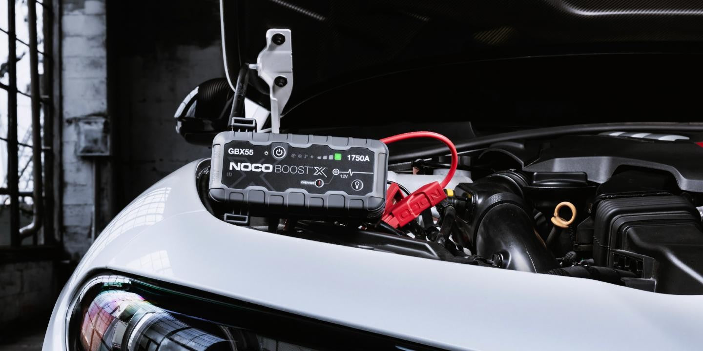 Noco Genius Boost X 1750A  12 Ultrasafe Lithum Jump Starter